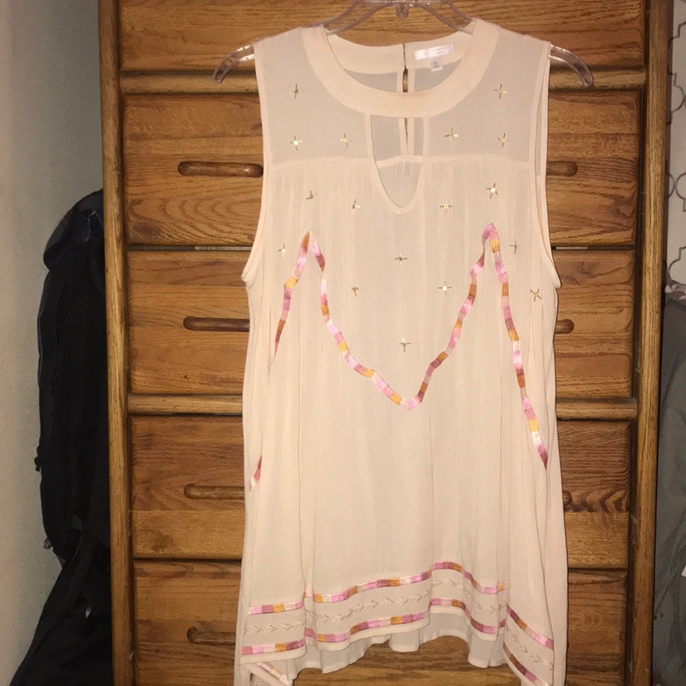 Flowy very light pink blouse